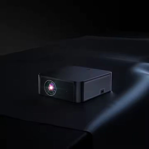 에 대한 최신 회사 뉴스 2025 플라인 Y3프로 홈 시어터 프로젝터: 고품질 이미지와 고급 기능의 완벽한 조합