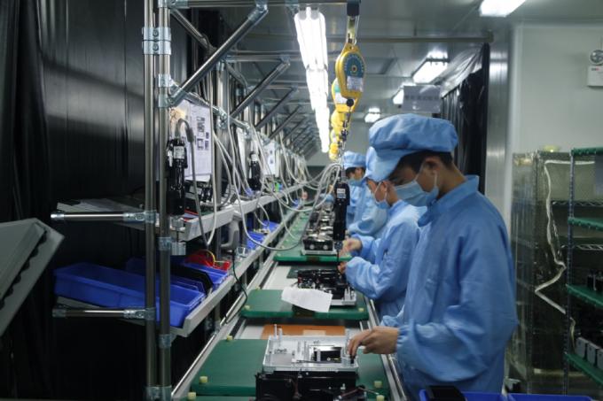 플라인 2025 프로페셔널 3LCD 4K 레이저 프로젝터 7200 안시 뤼멘스 울트라 HD 3840x2160 높은 밝기 비즈니스 교육용 대형 장소 잔치실 무대 16